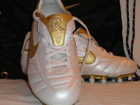 r 10